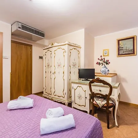 Ca' Leon D'Oro Hotel Venetië Buitenkant foto